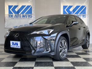 新入庫車情報【UX250h】